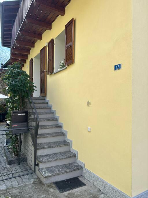 A Hilarious Hideaway In Roveredo Apartment Ngoại thất bức ảnh